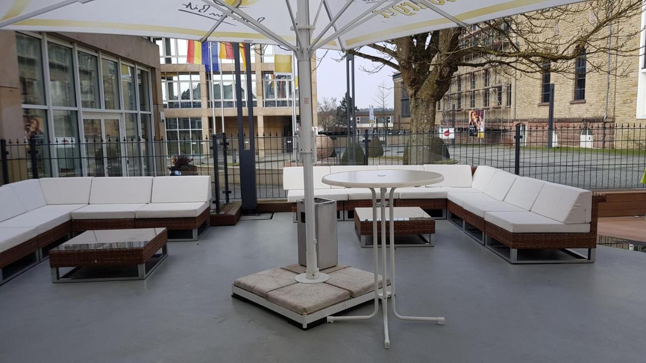 Zum Simonbraeu Hotel Bitburg Buitenkant foto