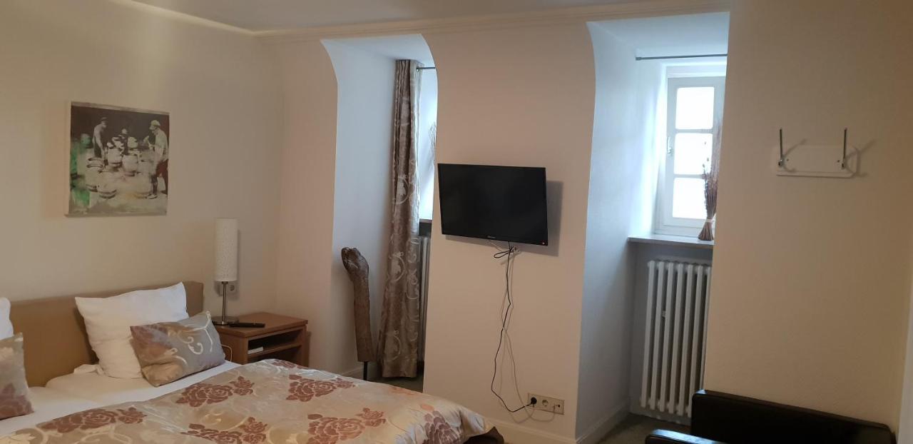 Zum Simonbraeu Hotel Bitburg Buitenkant foto